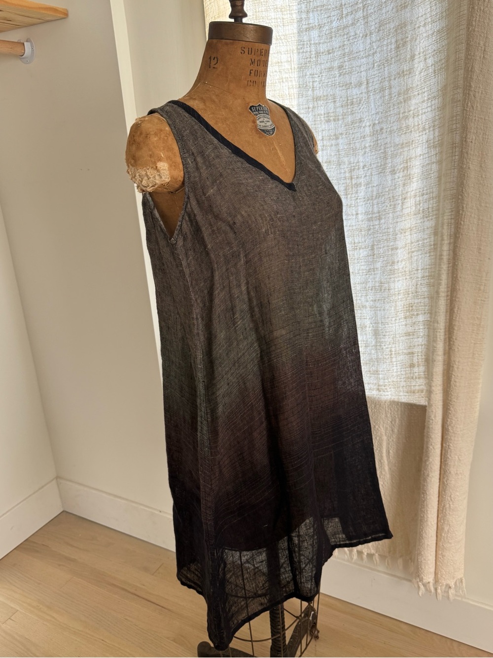 FLAX sheer linen ombre dress/ layer - Picture 4 of 9